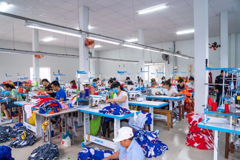 may đồng phục công sở hà nội